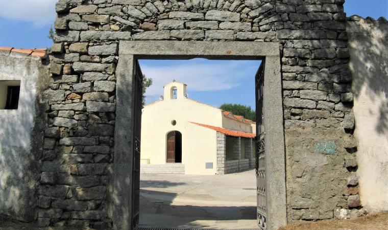 Chiesa campestre dei santi Cosma e Damiano  - Mamoiada