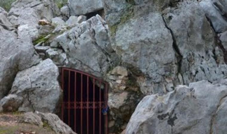 Grotta Corbeddu