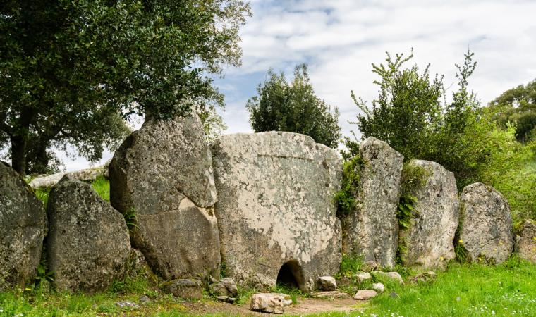 Tomba dei giganti "Pascaredda" - Calangianus