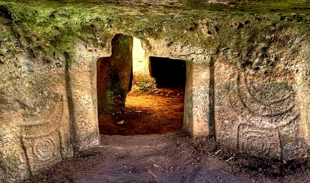Necropolis of the Anghelu Ruju | SardegnaTurismo - Sito ufficiale del turismo della Regione Sardegna